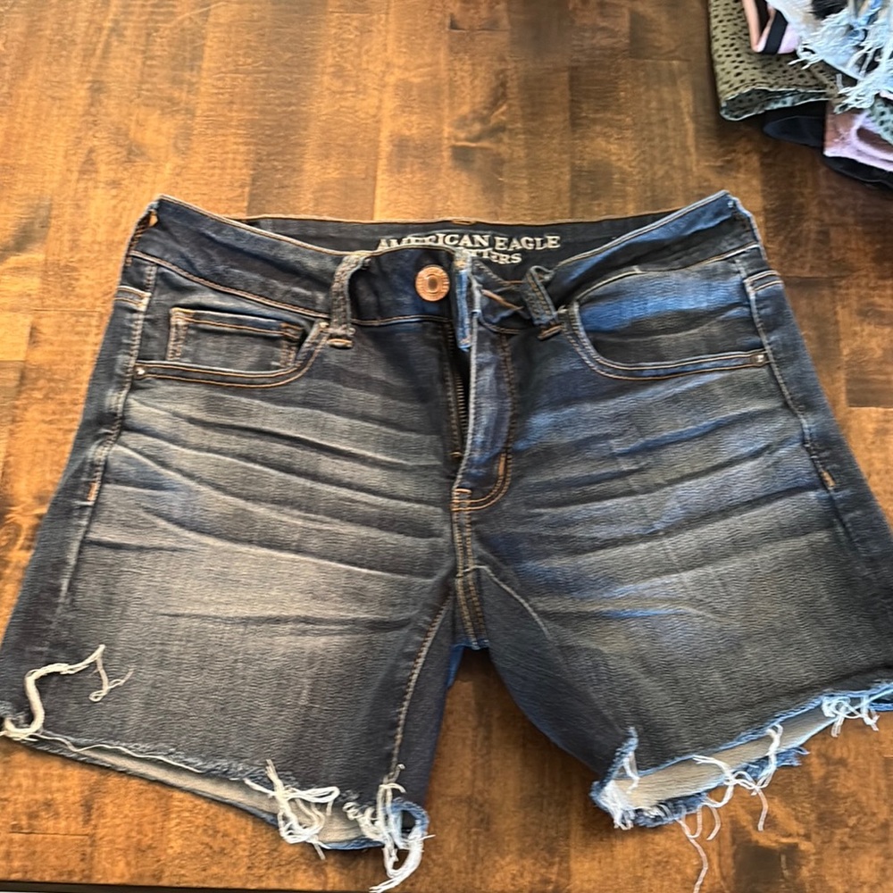 American Eagle Outfitters Women's Blue Denim Shorts